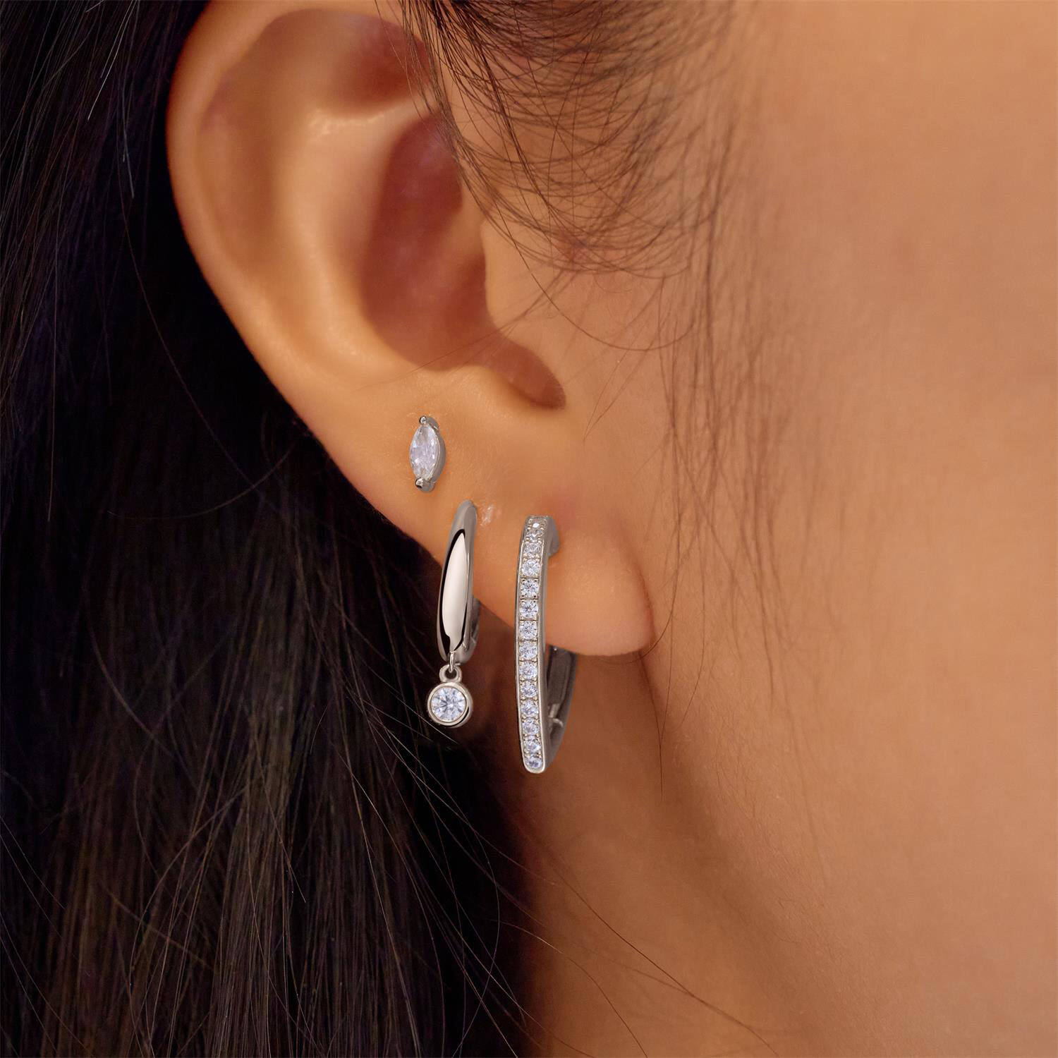  Starlit Drops - Ohrringe - Silber / Rhodiniert - Zirkonia - 2cm